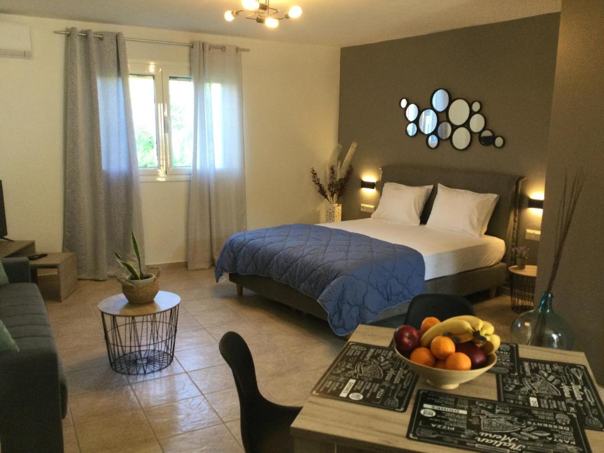 Vladimiros Apartments บาร์บาตี ภายนอก รูปภาพ