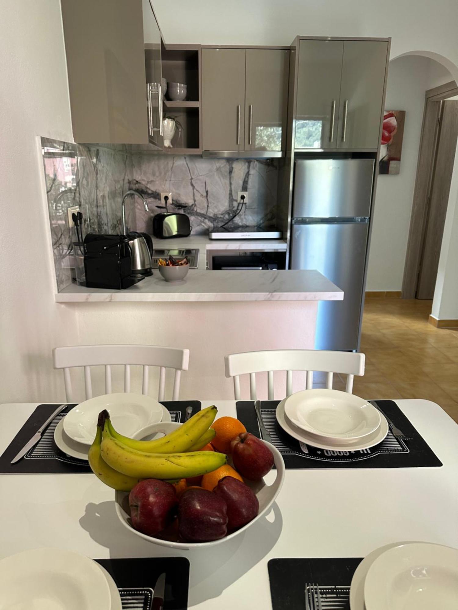 Vladimiros Apartments บาร์บาตี ภายนอก รูปภาพ