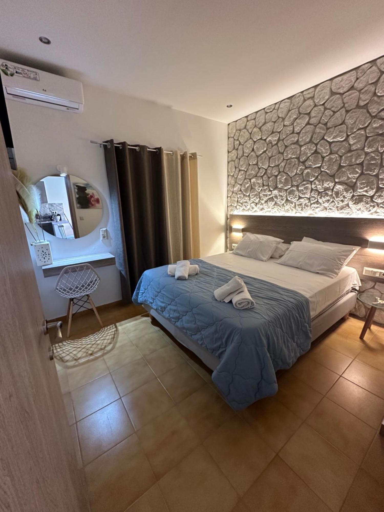 Vladimiros Apartments บาร์บาตี ภายนอก รูปภาพ