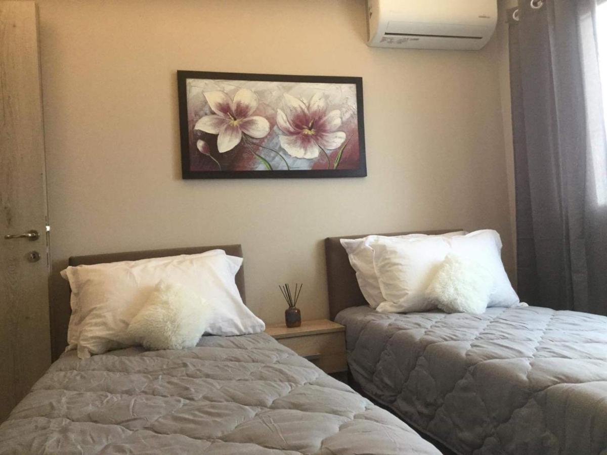 Vladimiros Apartments บาร์บาตี ภายนอก รูปภาพ